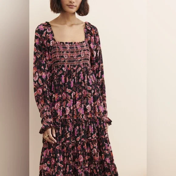 Women’s FREE PEOPLE Sweet Escape Smocked Maxi Dress Medium NWT! Black Floral - Picture 4 of 11